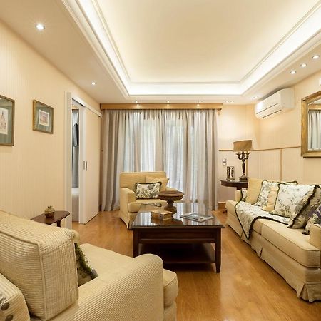 Vouliagmeni'S Elegance By Acropolis Suites Athen Eksteriør bilde