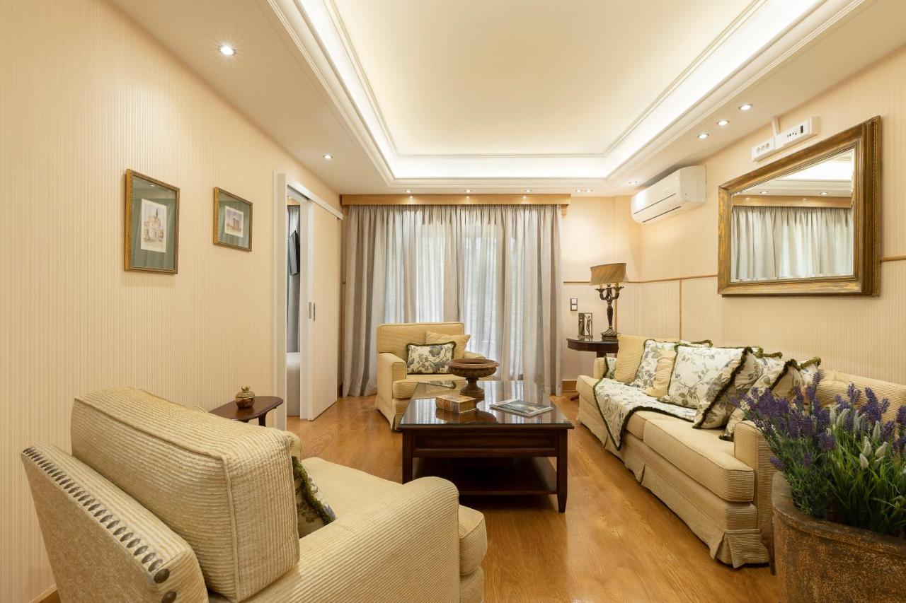 Vouliagmeni'S Elegance By Acropolis Suites Athen Eksteriør bilde