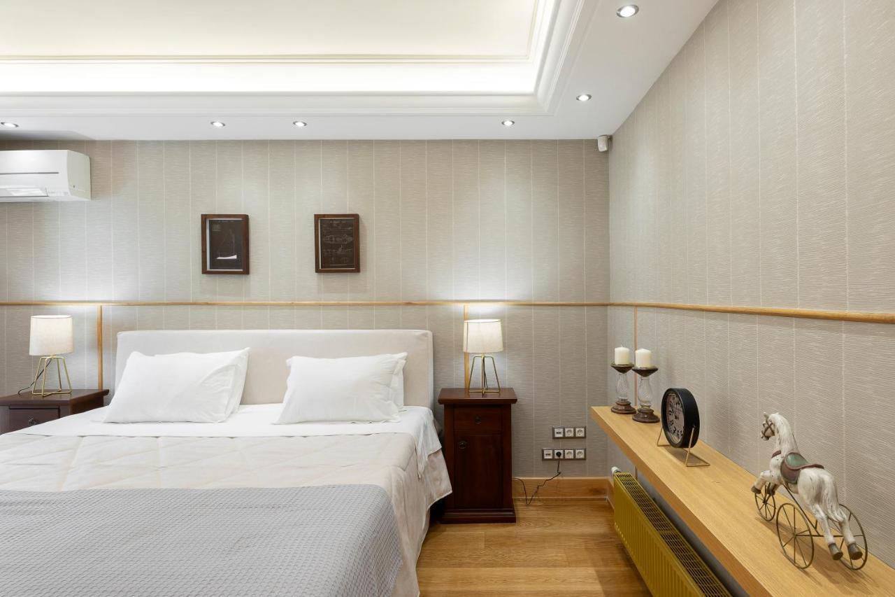 Vouliagmeni'S Elegance By Acropolis Suites Athen Eksteriør bilde