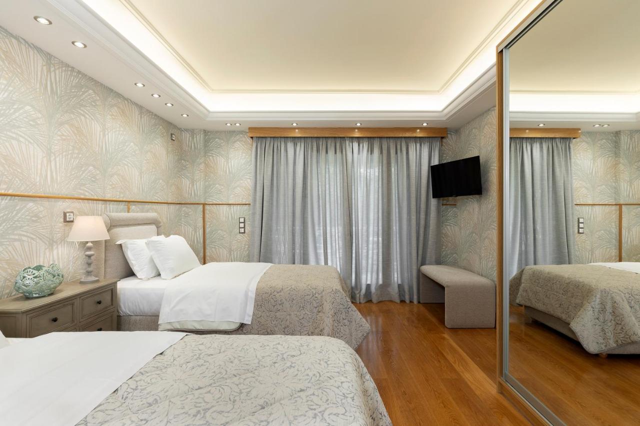 Vouliagmeni'S Elegance By Acropolis Suites Athen Eksteriør bilde