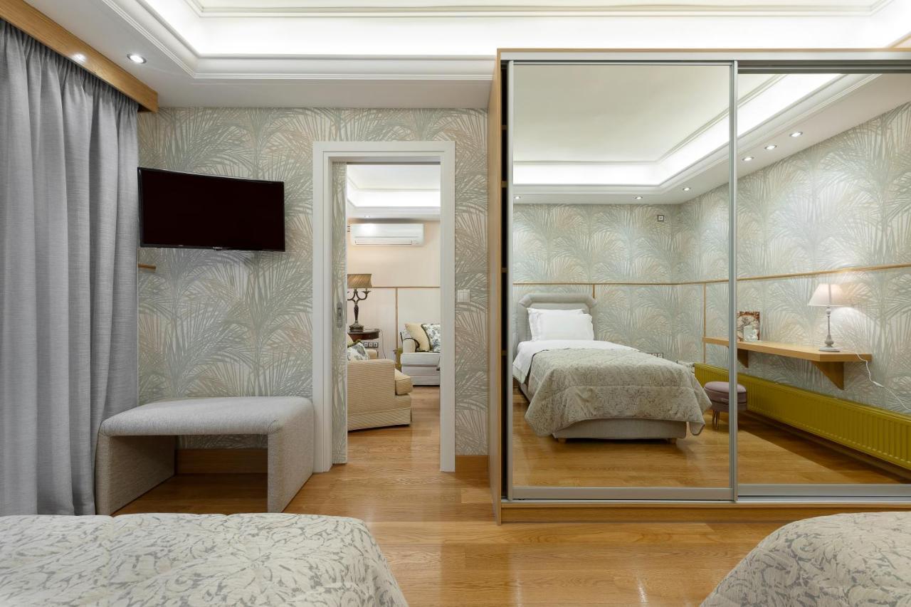 Vouliagmeni'S Elegance By Acropolis Suites Athen Eksteriør bilde