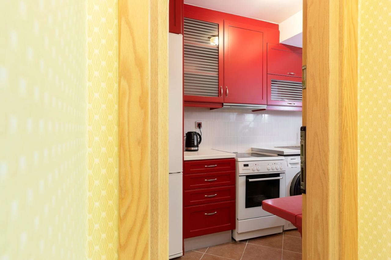Vouliagmeni'S Elegance By Acropolis Suites Athen Eksteriør bilde